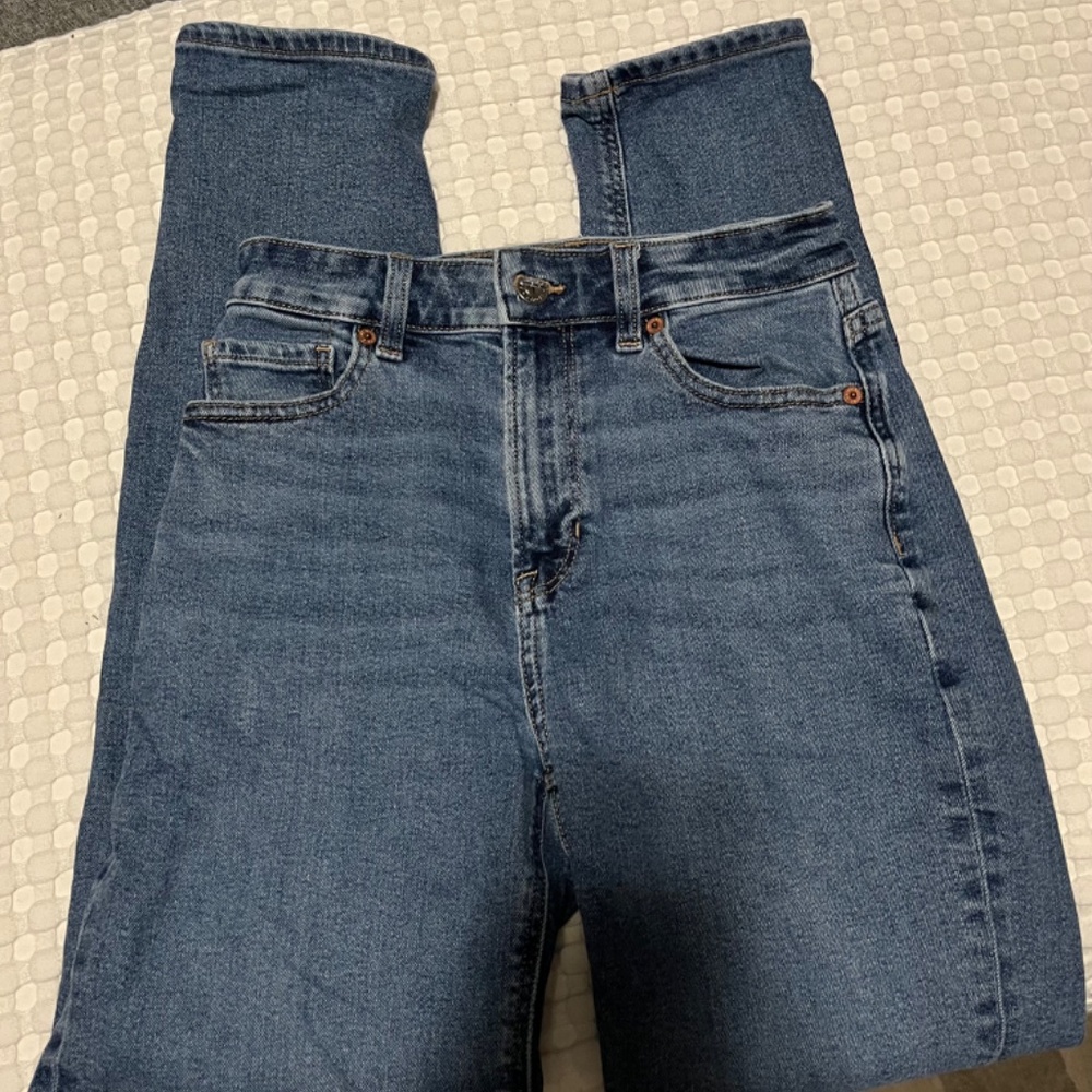 American Eagle Mom Jeans